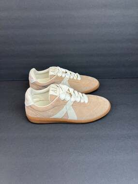 Anna Luisa Milano Suede Gum Sole Low-Top Sneakers Women’s US Size 11